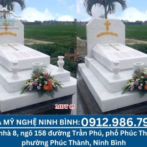 Mộ đá trắng MCG NB 47